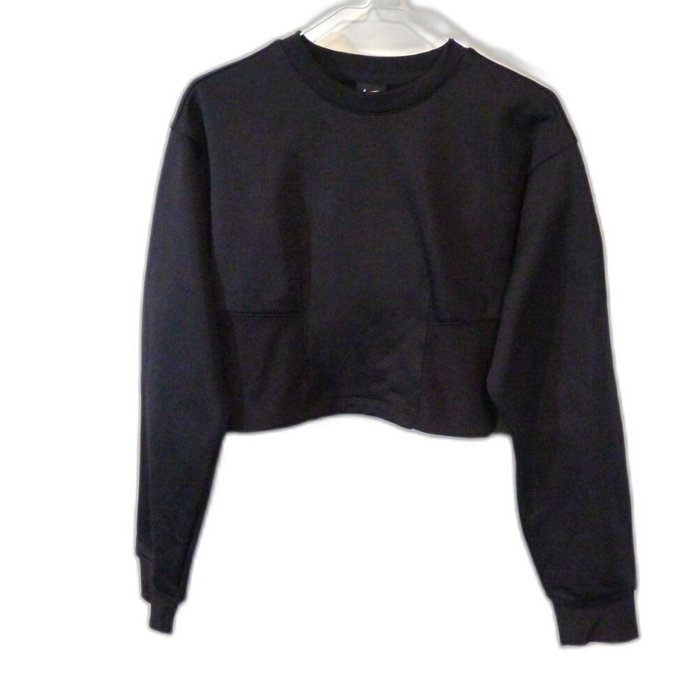 Nike Black Cropped Crewneck Sweatshirt